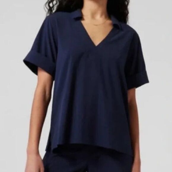 ATHLETA Northbound Top Navy Blue Size Medium - Picture 1 of 8